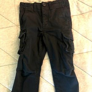 GAP - 4T - black cargo pants